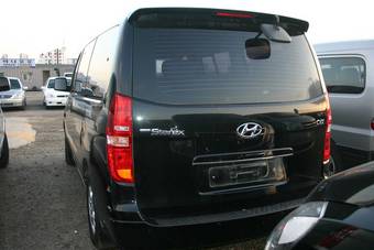 2008 Hyundai Starex Photos