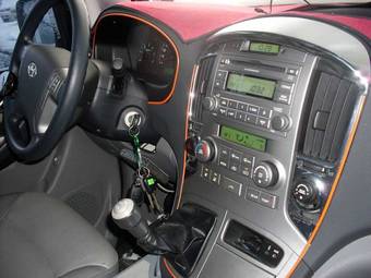 2008 Hyundai Starex Pictures