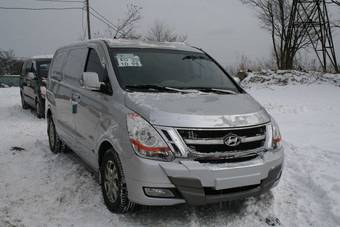 2008 Hyundai Starex Photos