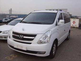 2008 Hyundai Starex Photos