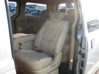 2008 Hyundai Starex Photos