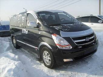 2008 Hyundai Starex Photos