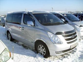 2008 Hyundai Starex Photos