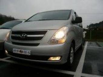 2008 Hyundai Starex Photos