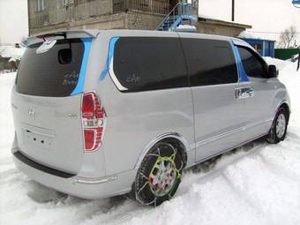 2008 Hyundai Starex Photos