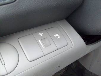 2008 Hyundai Starex Images