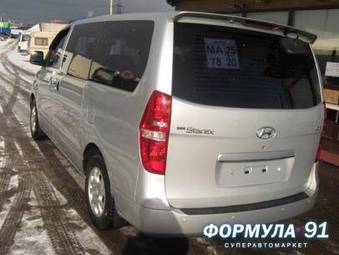 2008 Hyundai Starex Pictures