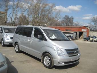 2008 Hyundai Starex Pictures