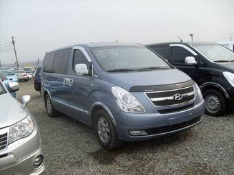 2008 Hyundai Starex Photos