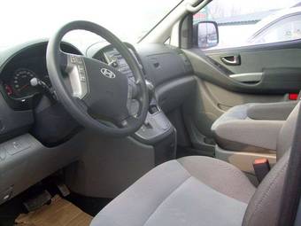 2008 Hyundai Starex Pictures