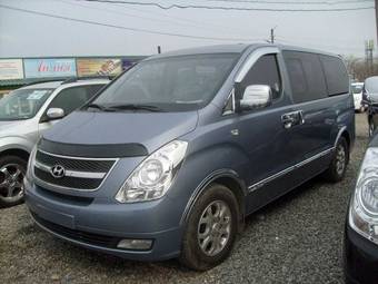 2008 Hyundai Starex Photos