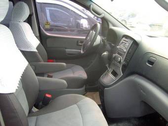 2008 Hyundai Starex Pictures