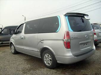 2008 Hyundai Starex Photos