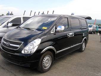 2008 Hyundai Starex Photos