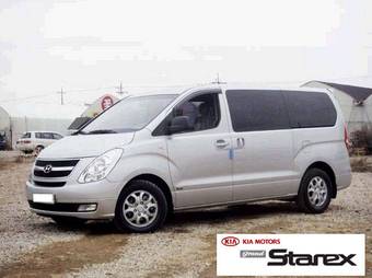 2008 Hyundai Starex Photos