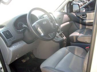 2008 Hyundai Starex Photos