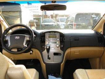 2008 Hyundai Starex Pictures