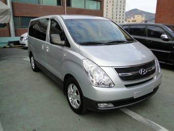 2008 Hyundai Starex Photos