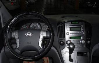 2008 Hyundai Starex Pictures