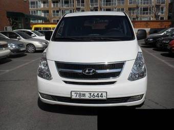 2008 Hyundai Starex Photos