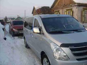 2008 Hyundai Starex Photos