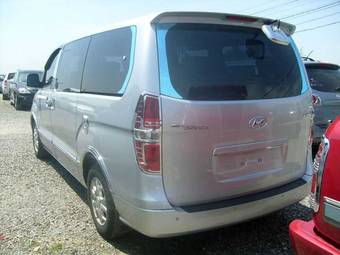 2008 Hyundai Starex Photos