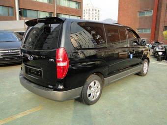 2009 Hyundai Starex Pictures