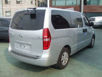 2009 Hyundai Starex Pictures