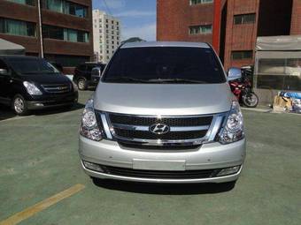 2009 Hyundai Starex Pictures