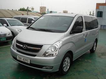 2009 Hyundai Starex Pictures