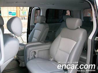 2009 Hyundai Starex Pictures