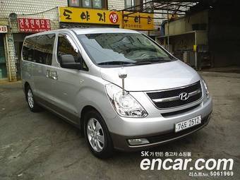 2009 Hyundai Starex Photos