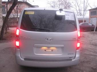 2009 Hyundai Starex Pictures