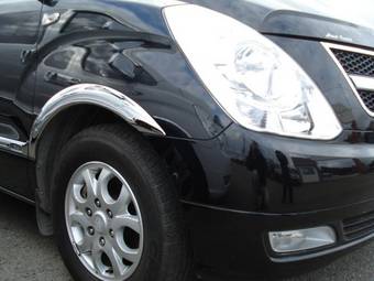 2009 Hyundai Starex Pictures