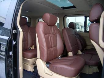 2009 Hyundai Starex Pictures