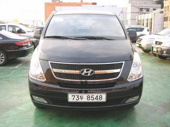 2009 Hyundai Starex Pictures