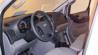 2009 Hyundai Starex Wallpapers