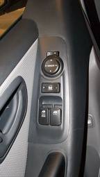2009 Hyundai Starex Images