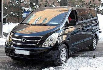 2009 Hyundai Starex Photos