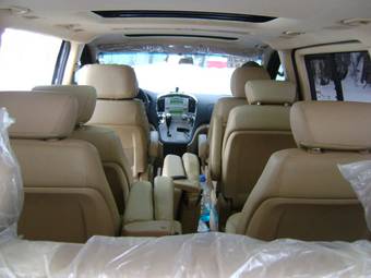 2009 Hyundai Starex Pictures