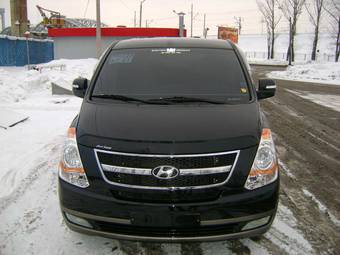 2009 Hyundai Starex Pictures