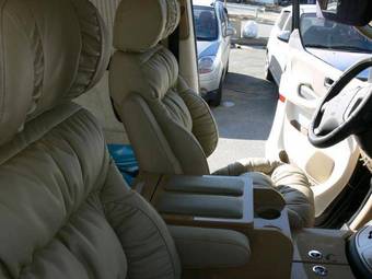 2009 Hyundai Starex Pictures
