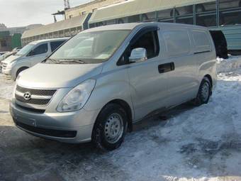 2009 Hyundai Starex Pictures