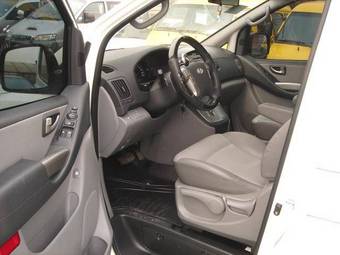 2009 Hyundai Starex Wallpapers