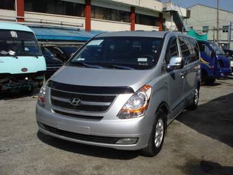 2009 Hyundai Starex Pics