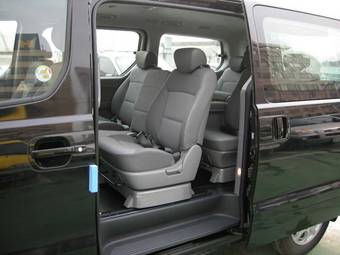 2010 Hyundai Starex Wallpapers