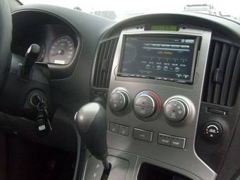 2010 Hyundai Starex For Sale