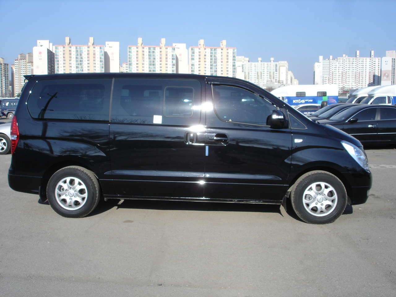 2010 Hyundai Starex specs, Engine size 2.5l., Fuel type Diesel, Drive ...