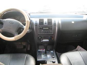 2001 Hyundai Terracan Pictures