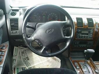 2001 Hyundai Terracan Photos